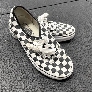 Vans Youth Size - classic checkered print